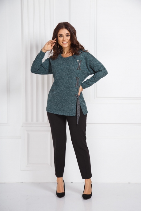 Anastasia Mak 659 #1