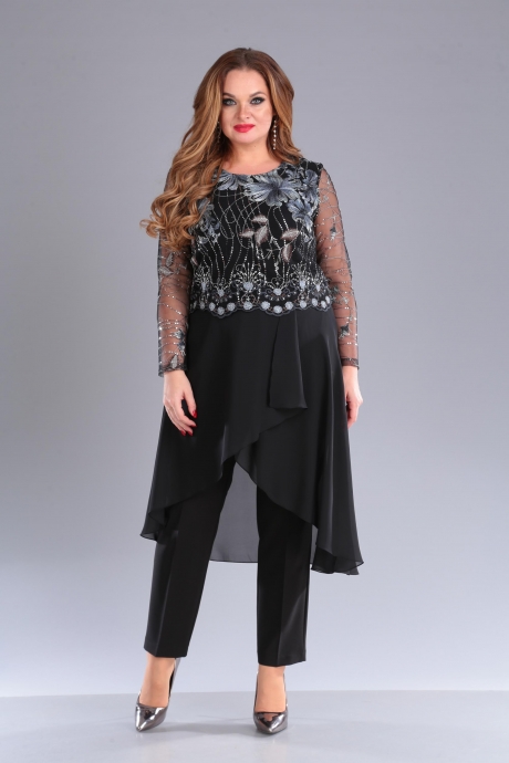 Anastasia Mak 672 #1