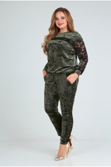 Anastasia Mak 683 #1