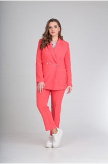 Anastasia Mak 603 #1