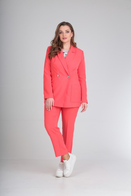 Anastasia Mak 603 #1