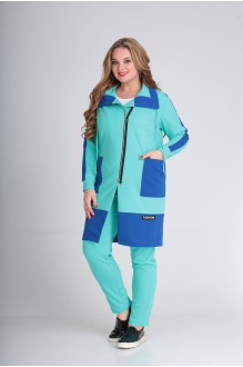 Anastasia Mak 692 #1