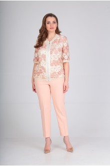 Anastasia Mak 701 #2