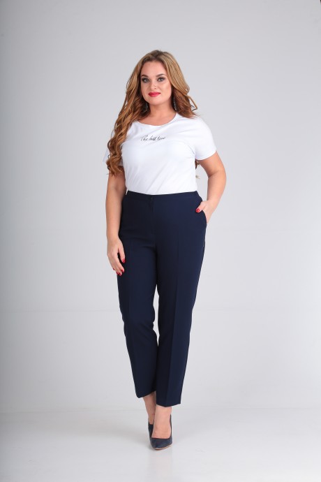 Anastasia Mak 699 #3