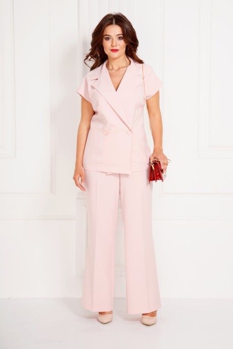 Anastasia Mak 716 #2