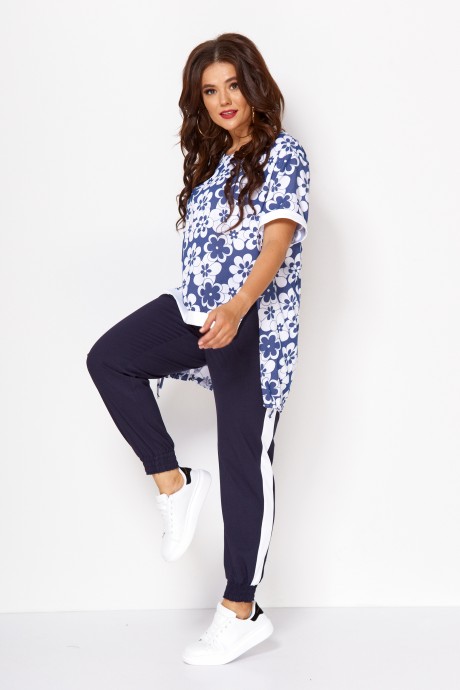 Anastasia Mak 623 #2