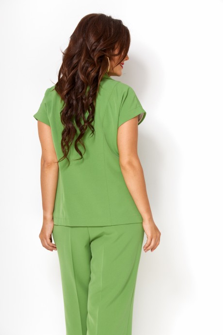 Anastasia Mak 716 #3