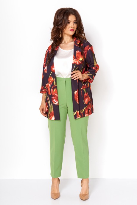 Anastasia Mak 739 #1