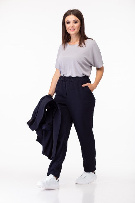 Anastasia Mak 538 #3