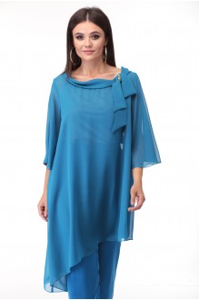 Anastasia Mak 660 #2