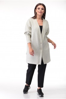 Anastasia Mak 743 #1