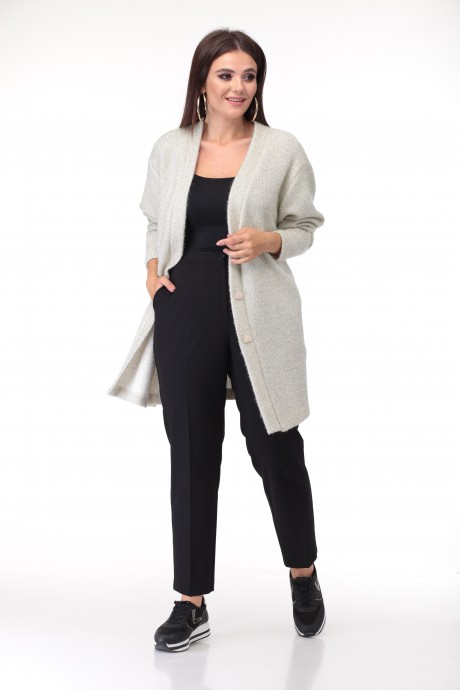 Anastasia Mak 743 #2