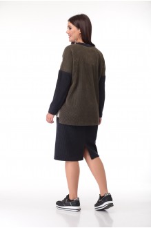 Anastasia Mak 741 #5