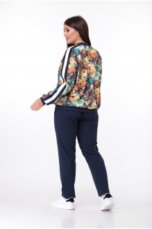 Anastasia Mak 752 #4