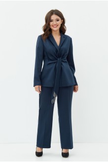 Anastasia Mak 751 #1