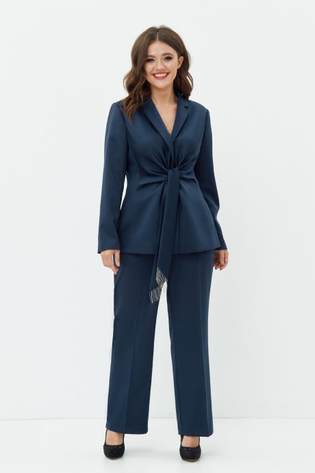 Anastasia Mak 751 #1