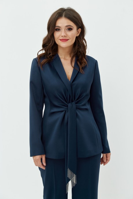 Anastasia Mak 751 #2