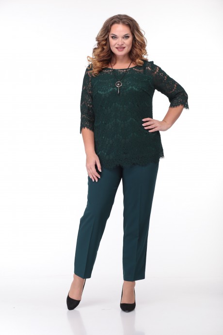 Anastasia Mak 767 #1