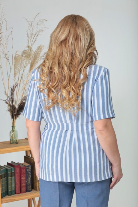 Anastasia Mak 737 #8