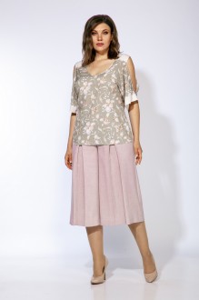 Anastasia Mak 717 #3