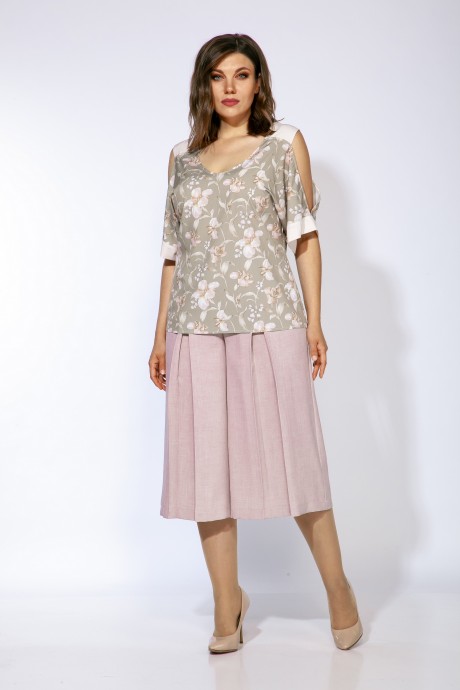 Anastasia Mak 717 #3