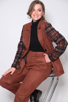 Anastasia Mak 956 #1