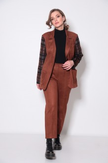 Anastasia Mak 956 #3