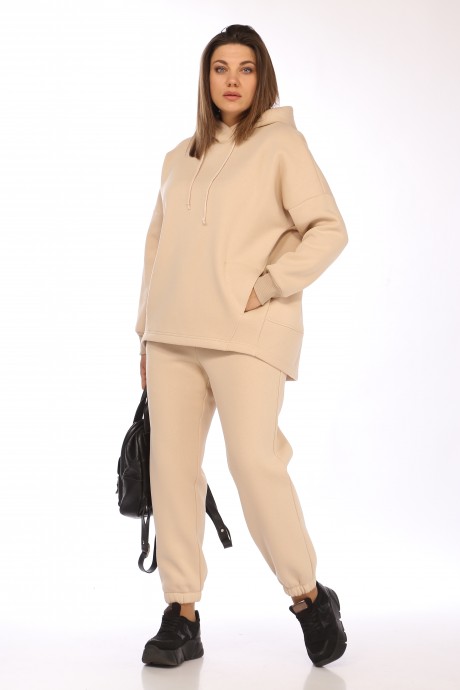 Anastasia Mak 963 #2