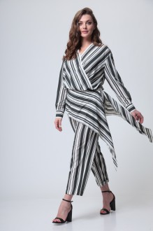 Anastasia Mak 990 #3