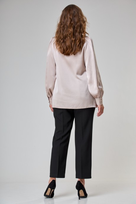 Anastasia Mak 1044 #3
