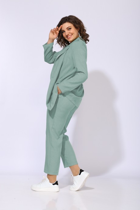 Anastasia Mak 1053а #4