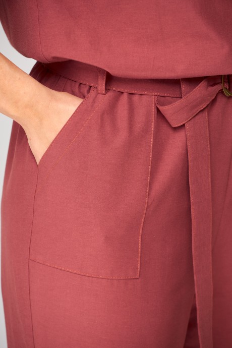 Anastasia Mak 1083 #3