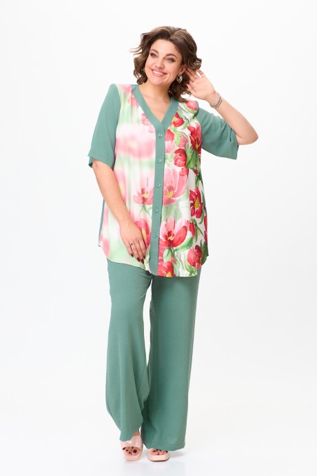 Anastasia Mak 1161 #1