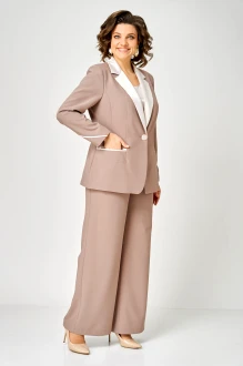 Anastasia Mak 1314 #2