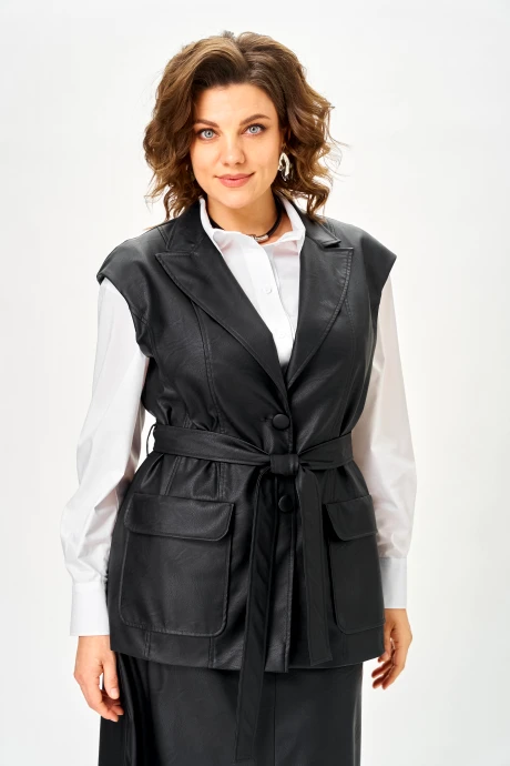 Anastasia Mak 1323 #1