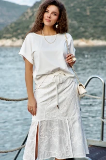 Юбочный костюм Vittoria Queen 27993 двойка молочный