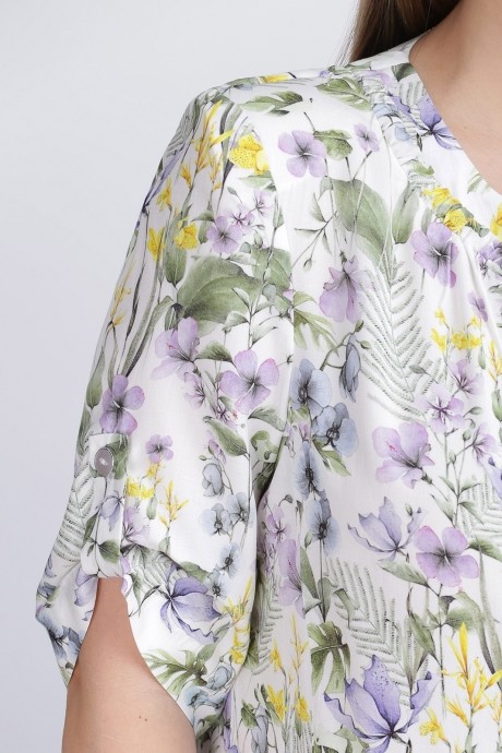 Блузка, туника, рубашка LeNata 11006 цветы на молочном размер 52-68 #2