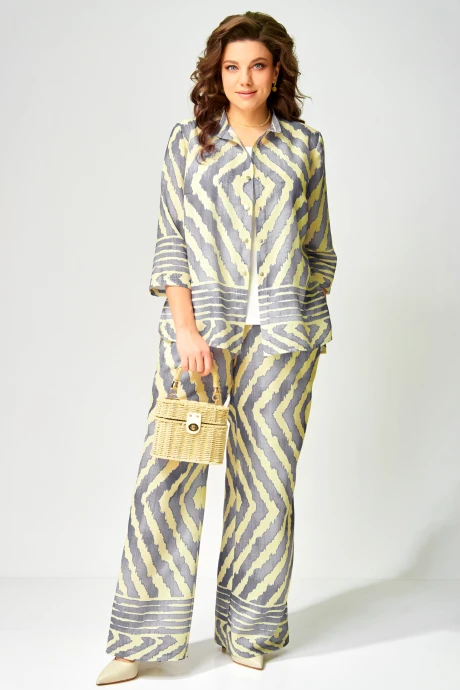 FITA 1564 тройка