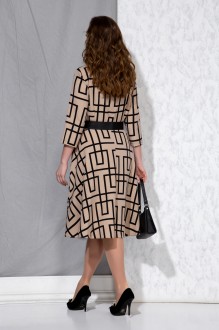 Beautiful&Free 2099 #4