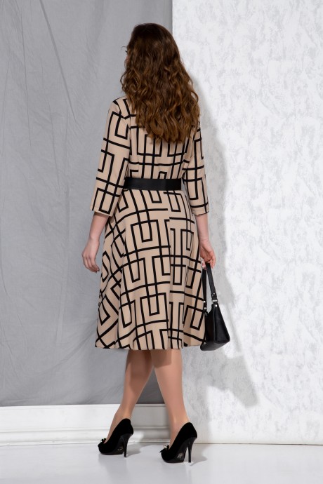 Beautiful&Free 2099 #4