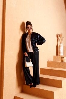 Брючный костюм Beautiful&Free 6427 тройка черный, латте