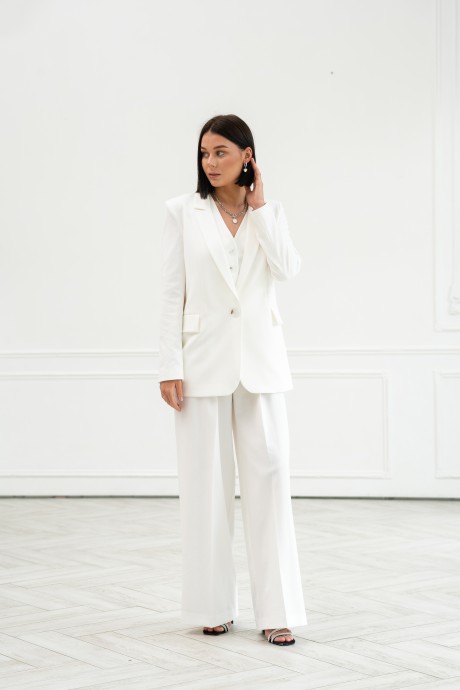 Ivera Collection 3037L