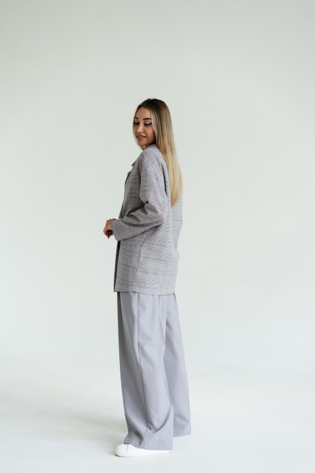 Ivera Collection 747L #3