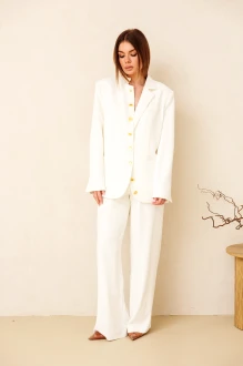 Брючный костюм AmberA Style 2161 молочный