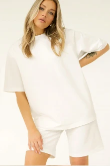 Футболка Dea Mia 5802 рис. 000 молочная